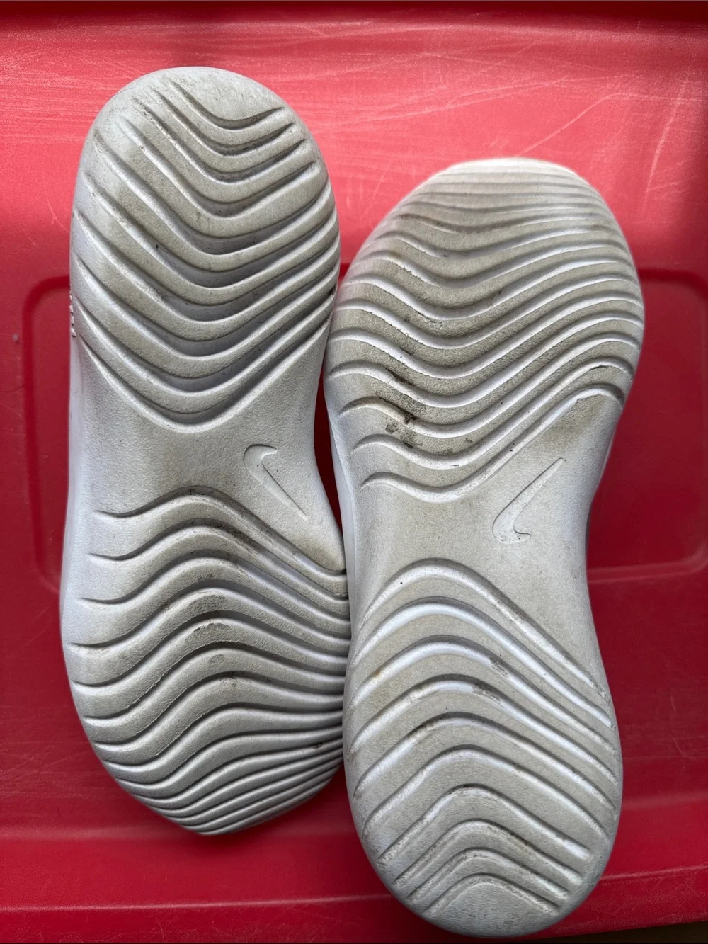 Nike Gray and Pink Slip-On Athletic Sneakers, Size US 6Y - Picture 5 of 7